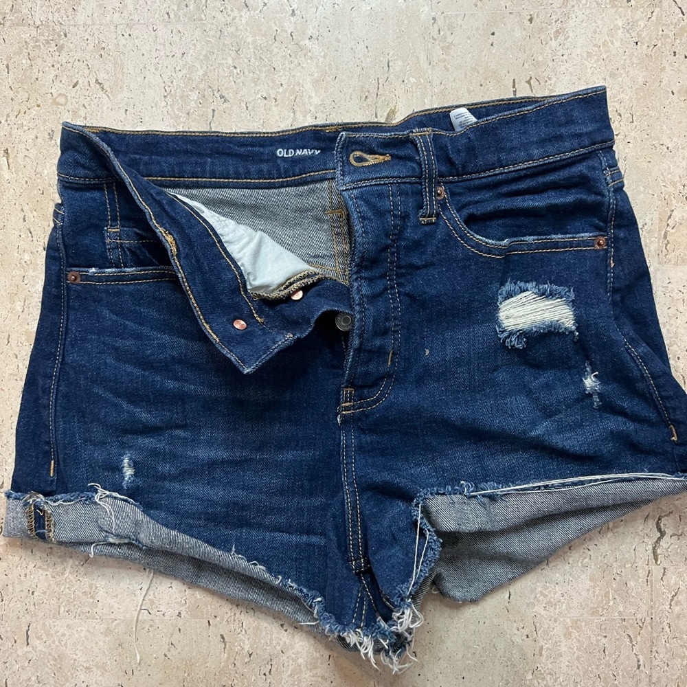 Old Navy Sky High A-Line Distressed Jean Shorts Size 6